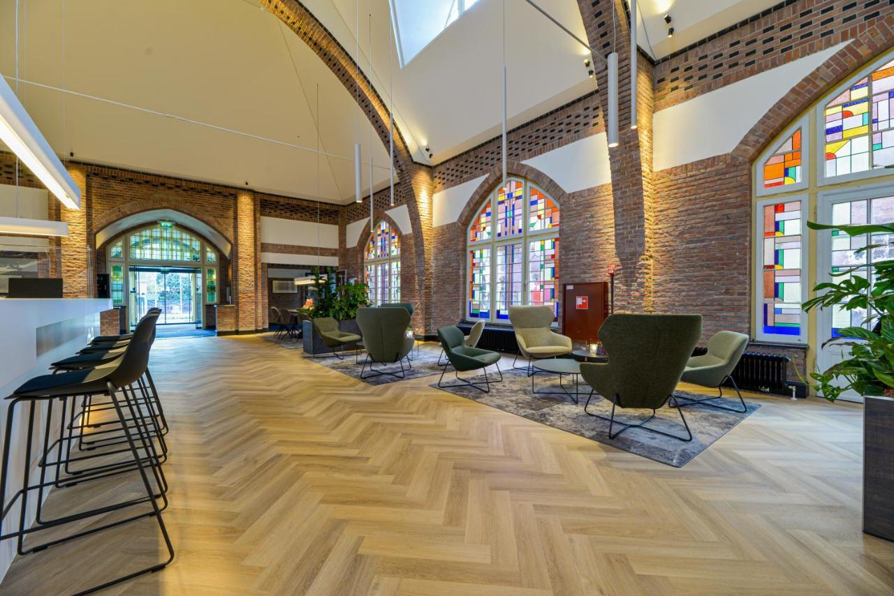Onderwijshotel De Rooi Pannen *