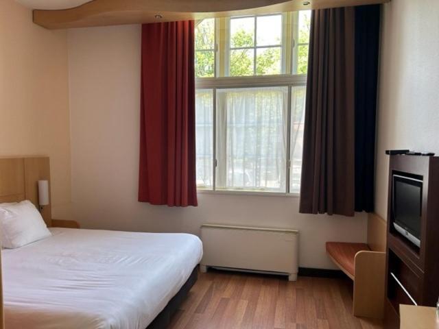 Onderwijshotel De Rooi Pannen Hotel *